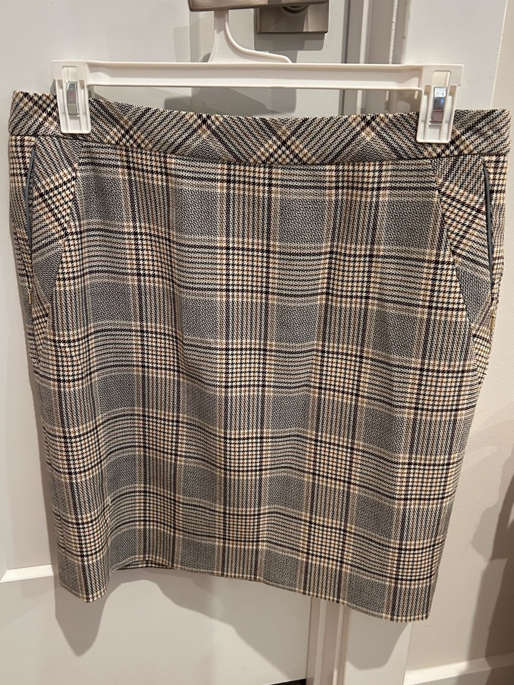 Etcetera Plaid Pencil Skirt in Gray and Beige